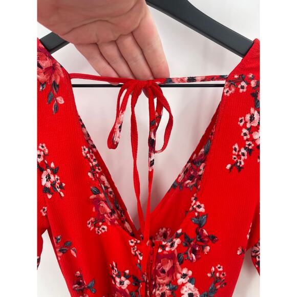 TRIXXI Bright Red Floral Boho Short Romper Size Small - Picture 5 of 6